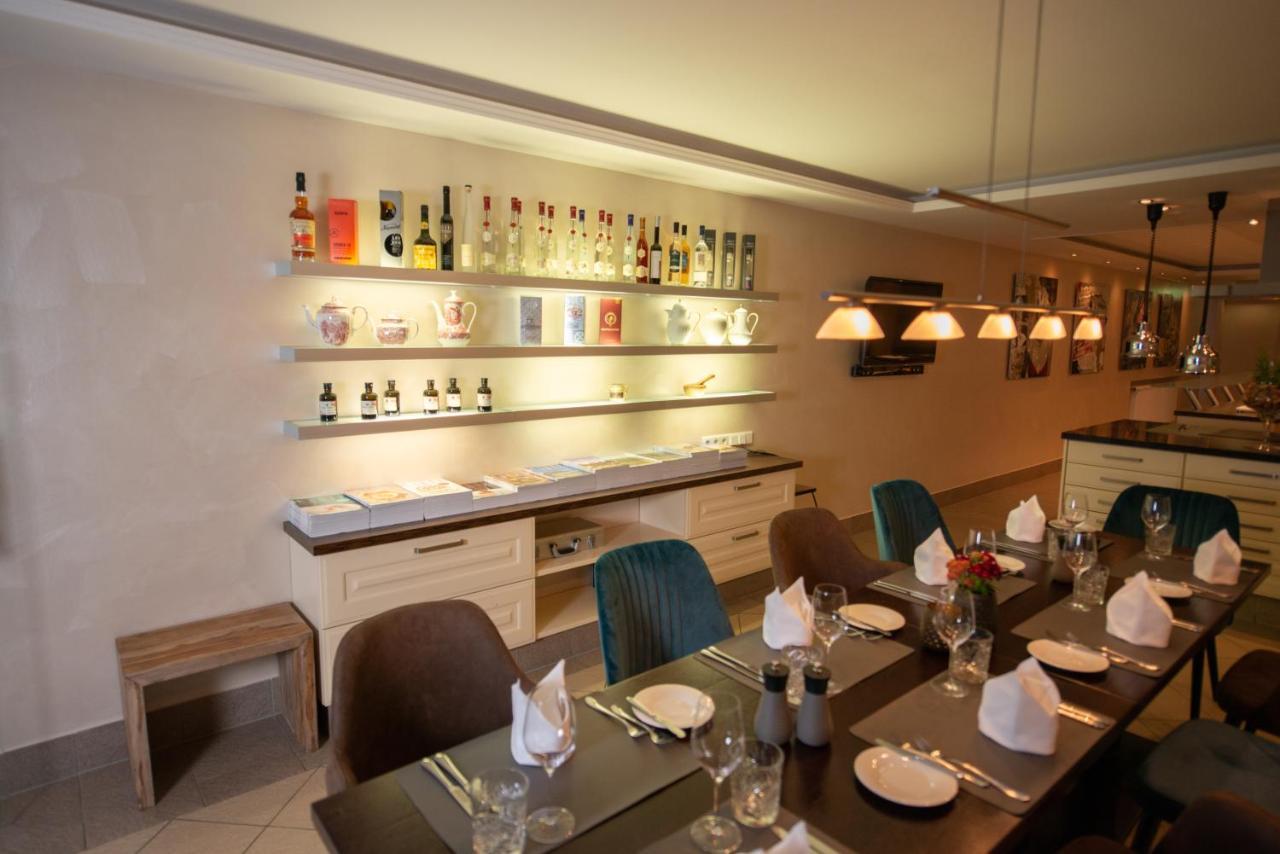 阿尔特舒尔酒店&餐厅 锡克 外观 照片